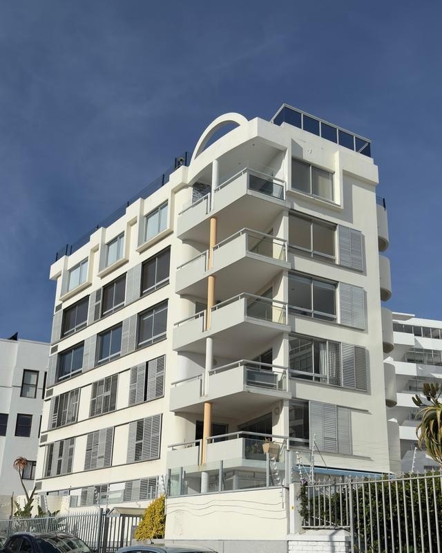To Let 3 Bedroom Property for Rent in Sea Point Western Cape